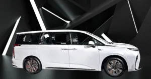 MG M9 Electric MPV: India’s Premium 7-Seater Goes Futuristic