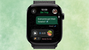WhatsApp Launches Standalone Apple Watch App 2025: Voice Notes, Chat History & More on Your Wrist